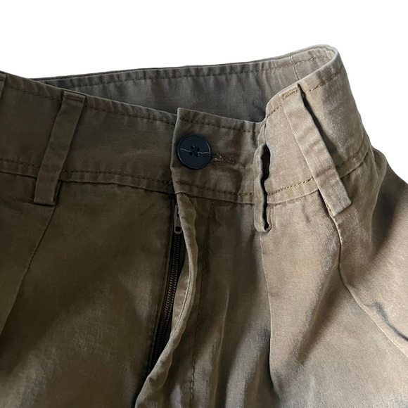 Banana Republic Women's High-Rise Wide-Leg Cropped Pant
Size 8 - Picture 6 of 13